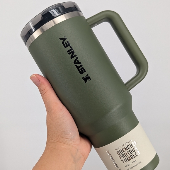 new stanley cupThe Quencher ProTour Flip Straw Tumbler 40 OZ - Dried Pine green - Picture 1 of 17